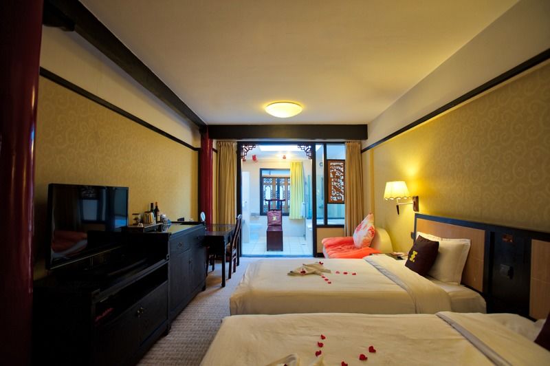 Lijiang Wangfu Hotel Esterno foto